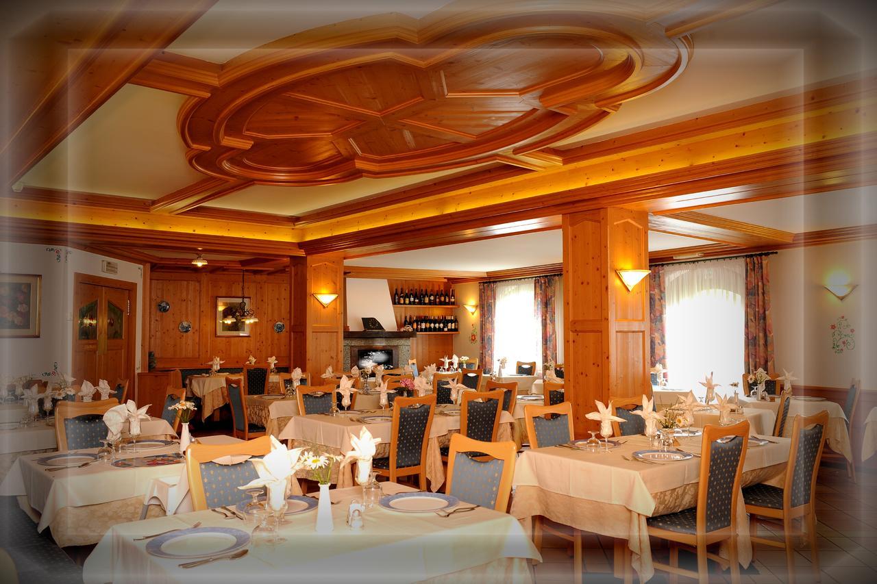 Albergo Genzianella Roncone Extérieur photo